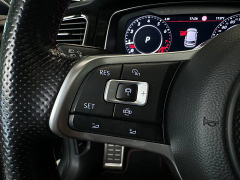 Volkswagen Golf 2.0 TSI GTI TCR Pano|Keyles|Akrapovic|Dynaudio