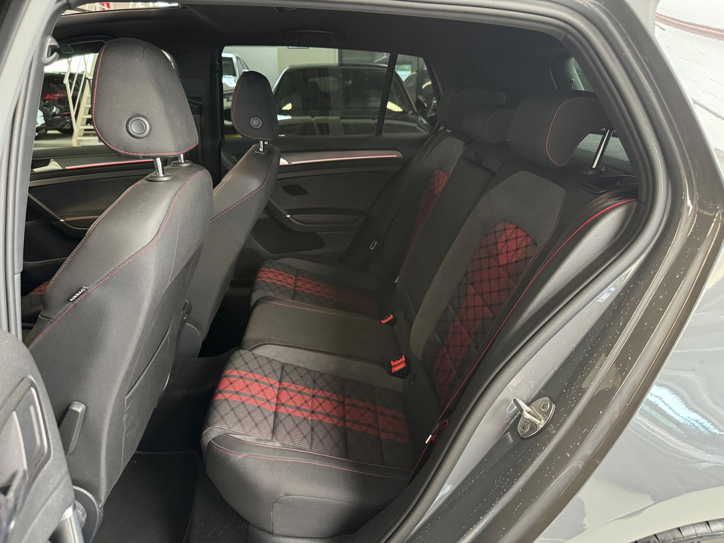 Volkswagen Golf 2.0 TSI GTI TCR Pano|Keyles|Akrapovic|Dynaudio