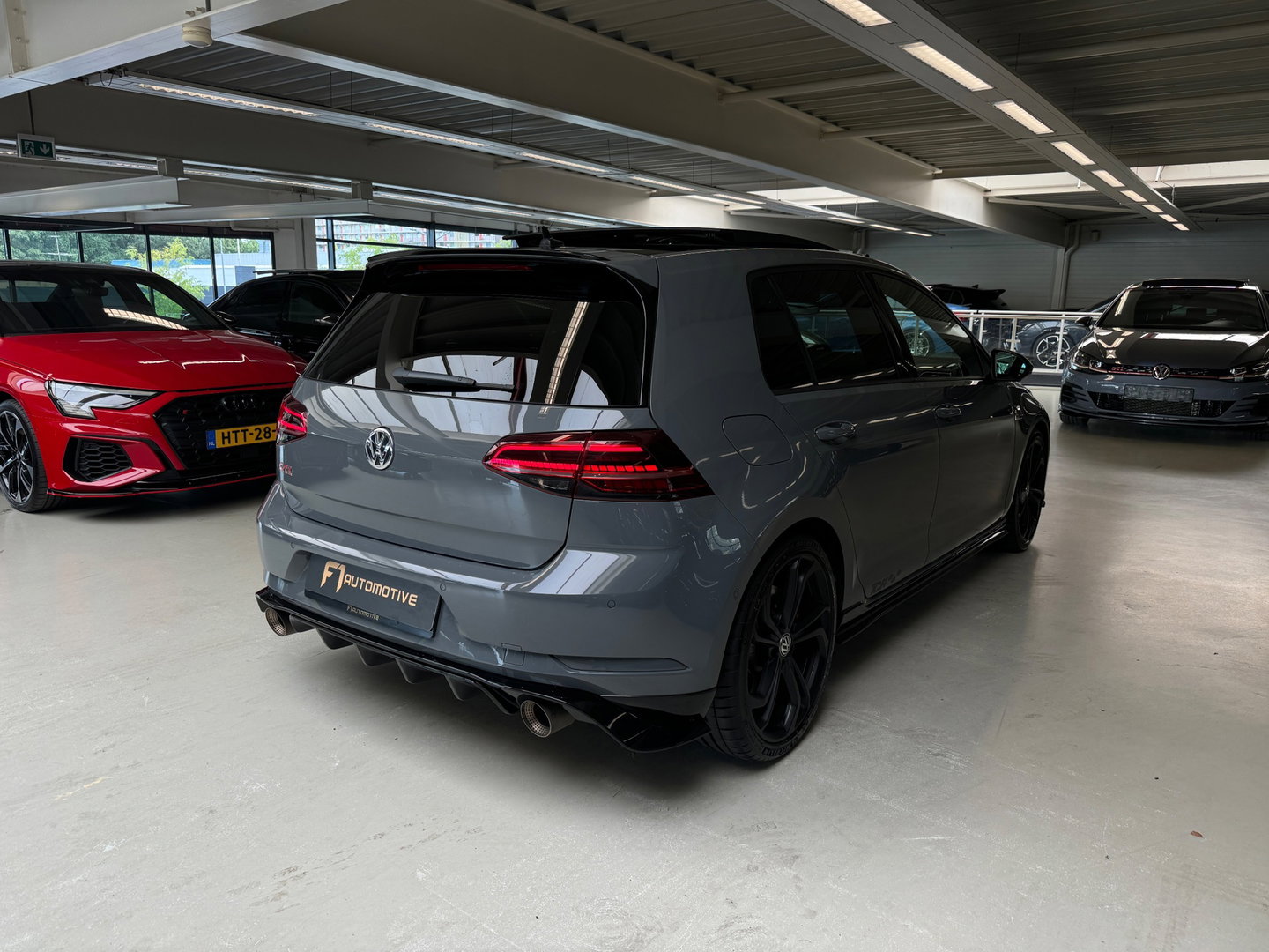 Volkswagen Golf 2.0 TSI GTI TCR Pano|Keyles|Akrapovic|Dynaudio