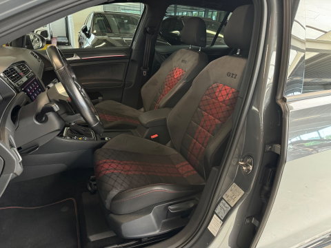 Volkswagen Golf 2.0 TSI GTI TCR Pano|Keyles|Akrapovic|Dynaudio