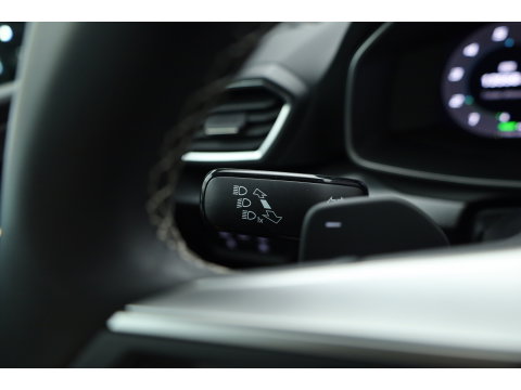 SEAT Leon Sportstourer 1.5 TSI e-Hybrid Style Business Intense | Rijklaar | 102.1%SOH | Dig. Cockpit | Adapt. Cruise | Stoel-Stuurverw. | Camera+PDC | Keyless | NAV+App.Connect | Elek. Klep | 17'' V