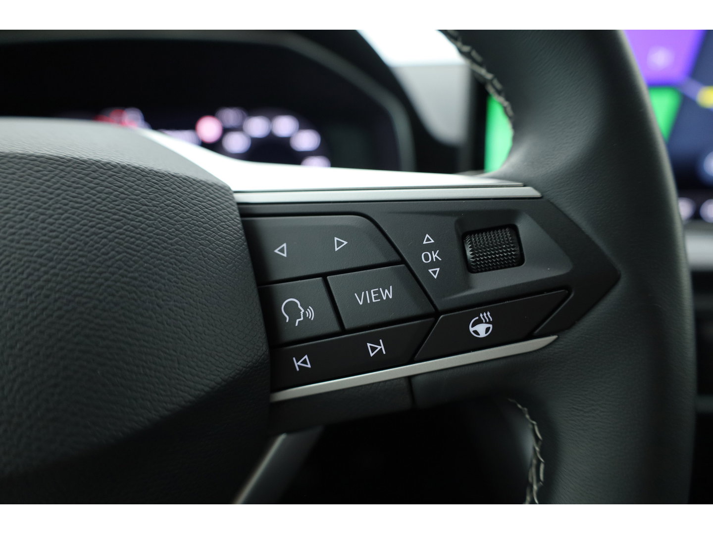 SEAT Leon Sportstourer 1.5 TSI e-Hybrid Style Business Intense | Rijklaar | 102.1%SOH | Dig. Cockpit | Adapt. Cruise | Stoel-Stuurverw. | Camera+PDC | Keyless | NAV+App.Connect | Elek. Klep | 17'' V