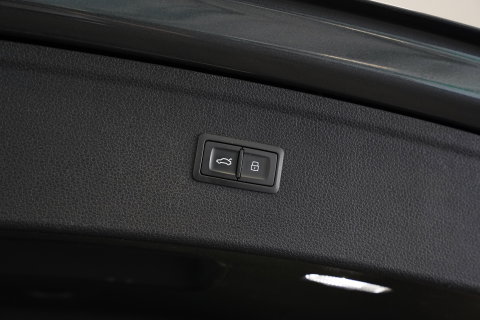 Audi Q5 55 TFSI e quattro Competition Virtual Cockpit B&O 3x S-Line Achter Stoelverw