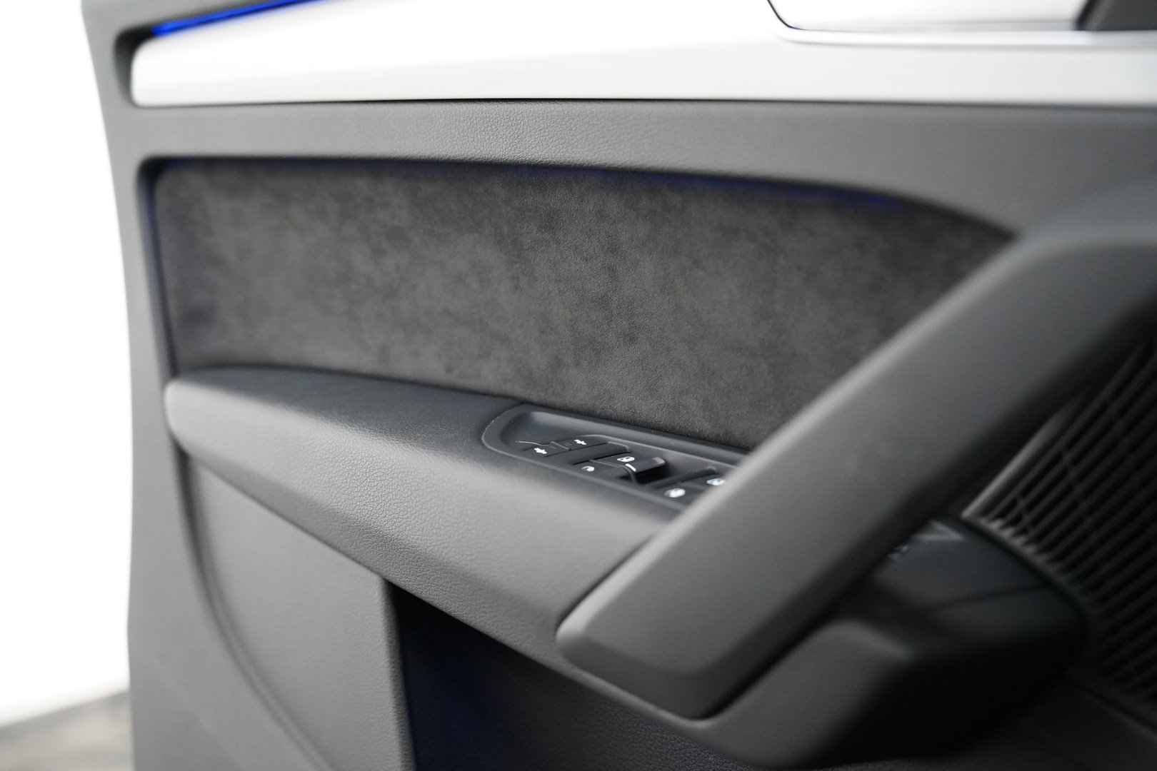 Audi Q5 55 TFSI e quattro Competition Virtual Cockpit B&O 3x S-Line Achter Stoelverw