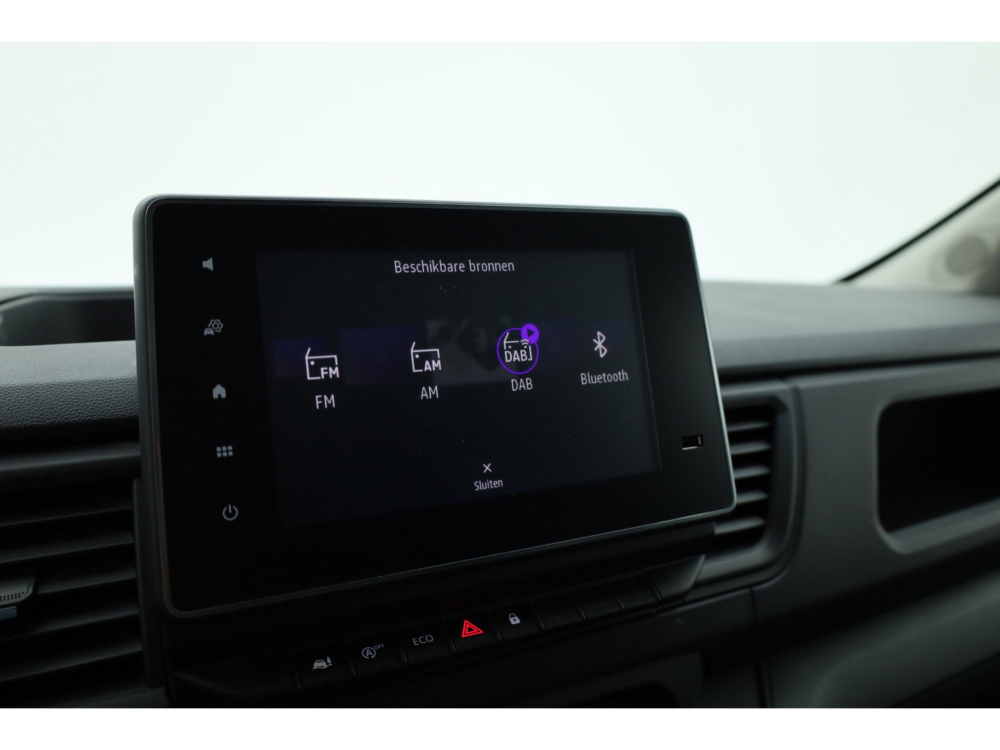 Renault Trafic 2.0 dCi 130pk L2H1 Work Edition | Airco | Cruise | Trekhaak | Zwart met.