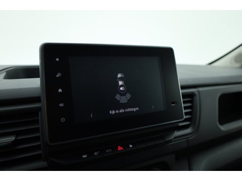 Renault Trafic 2.0 dCi 130pk L2H1 Work Edition | Airco | Cruise | Trekhaak | Zwart met.