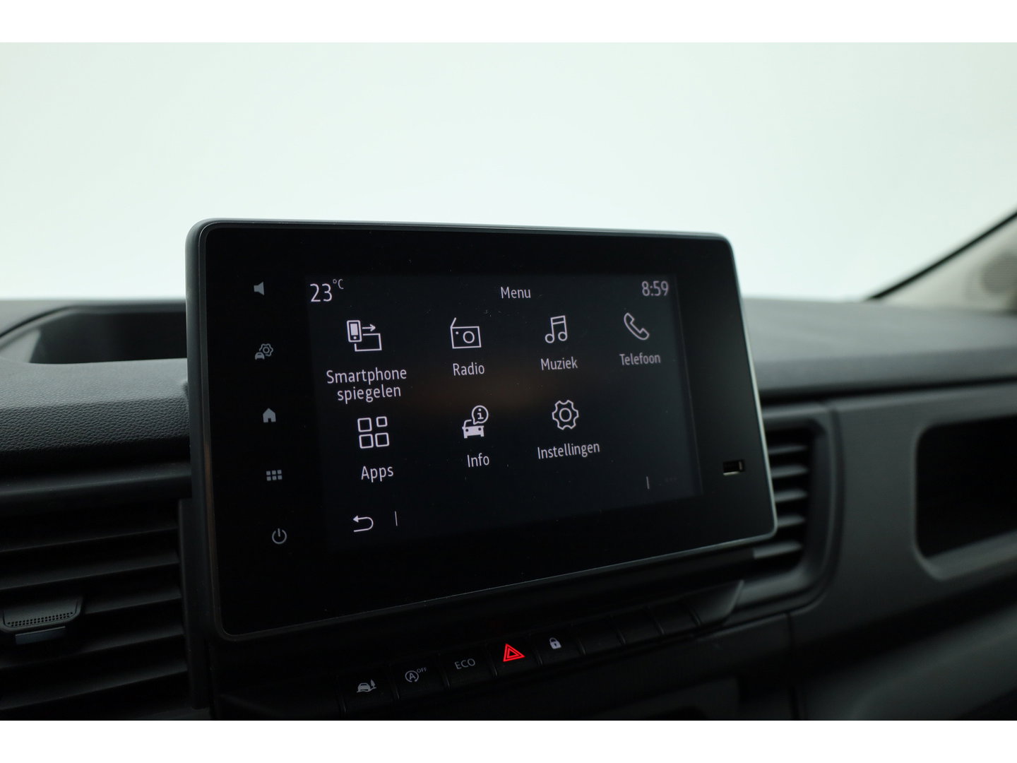 Renault Trafic 2.0 dCi 130pk L2H1 Work Edition | Airco | Cruise | Trekhaak | Zwart met.