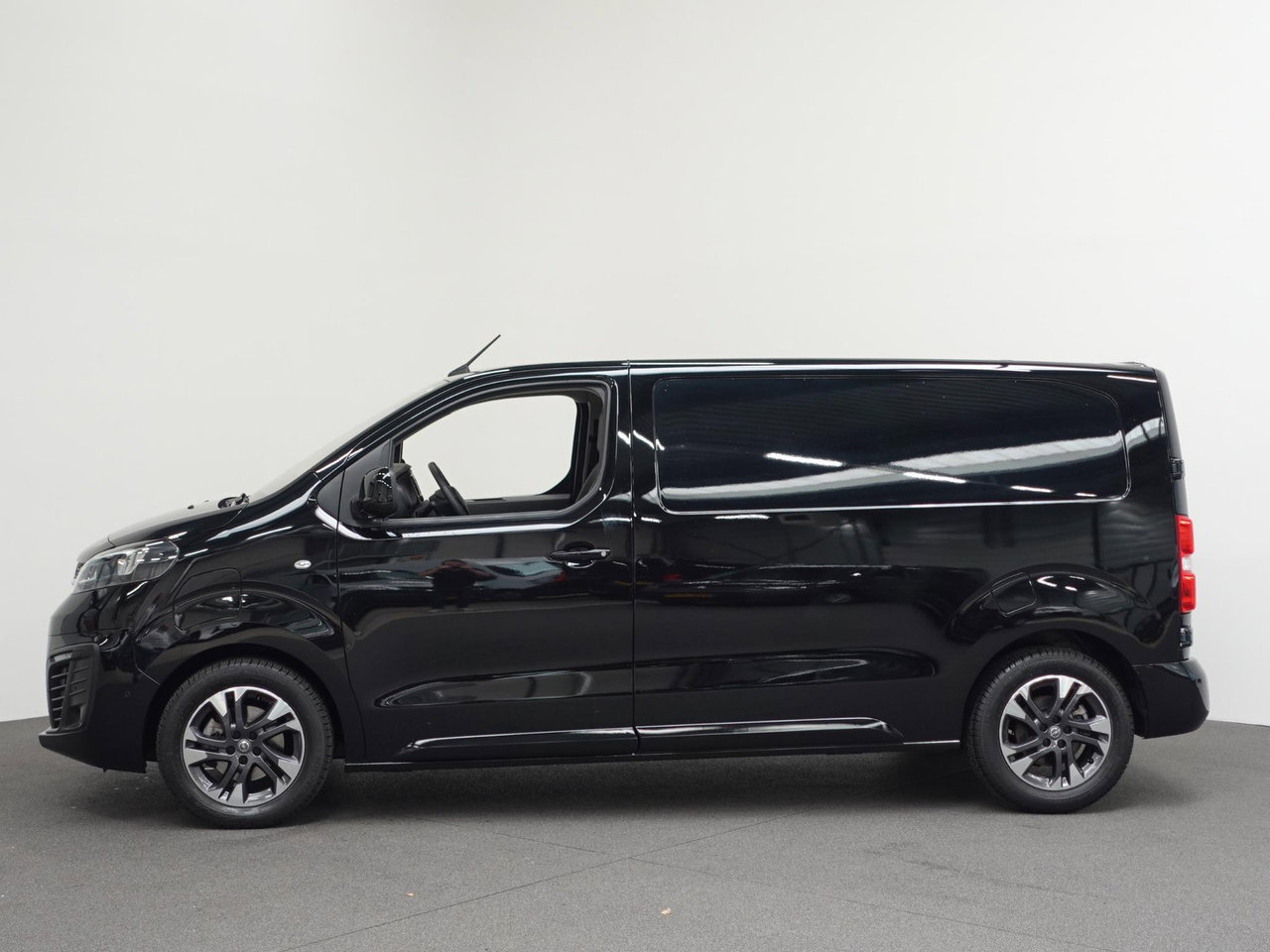 Opel Vivaro-e