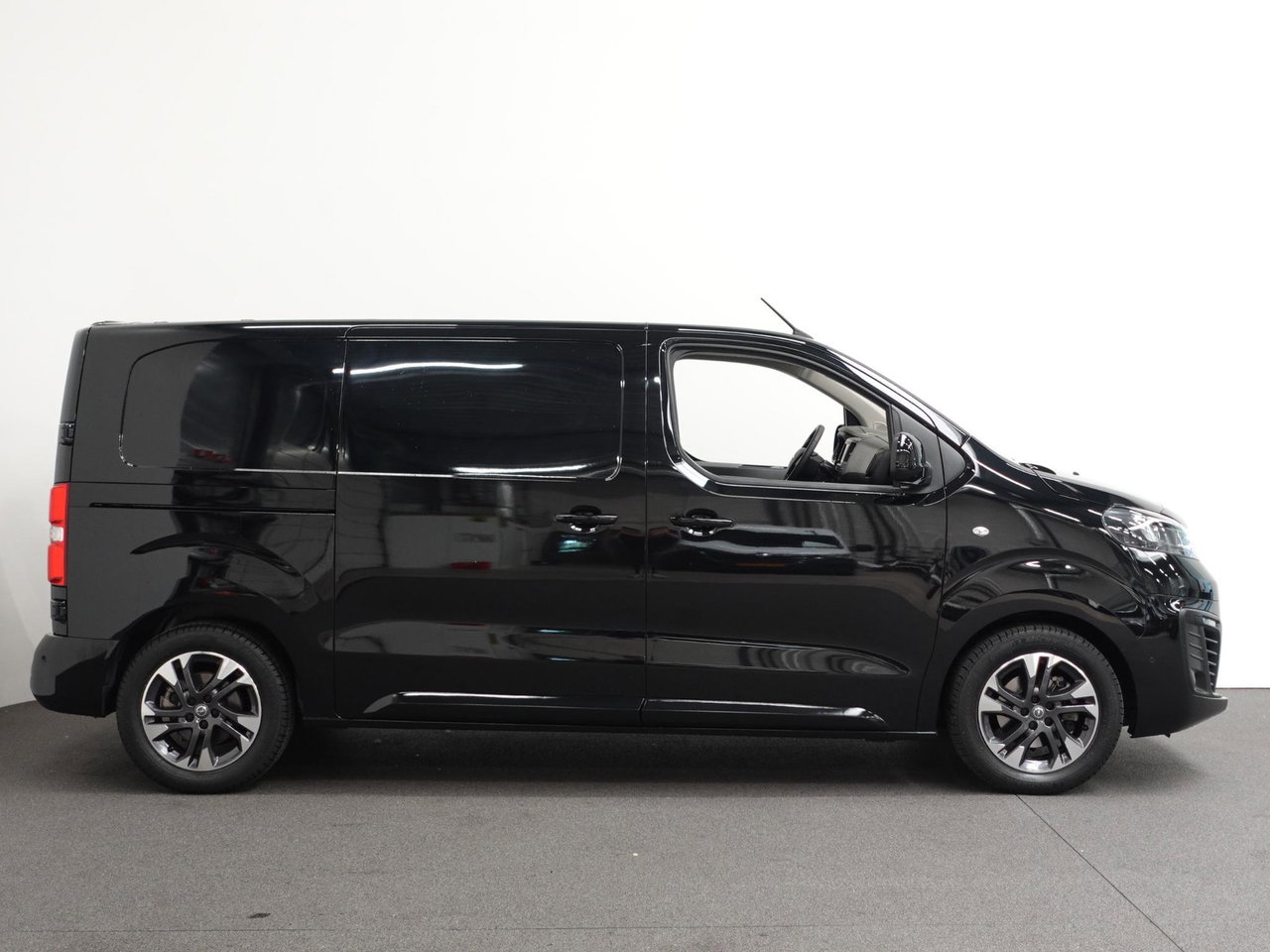 Opel Vivaro-e