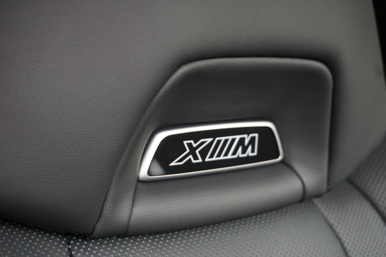BMW XM