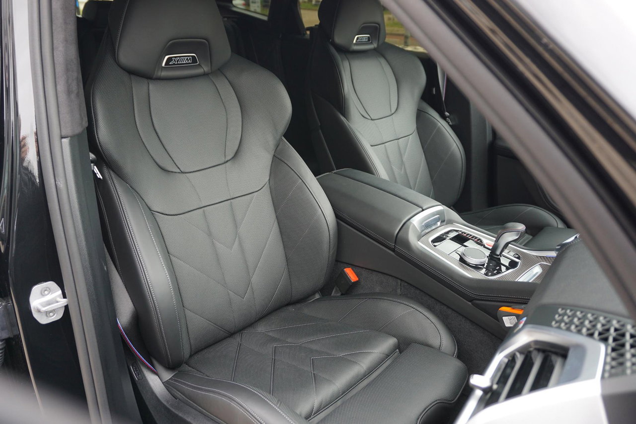 BMW XM