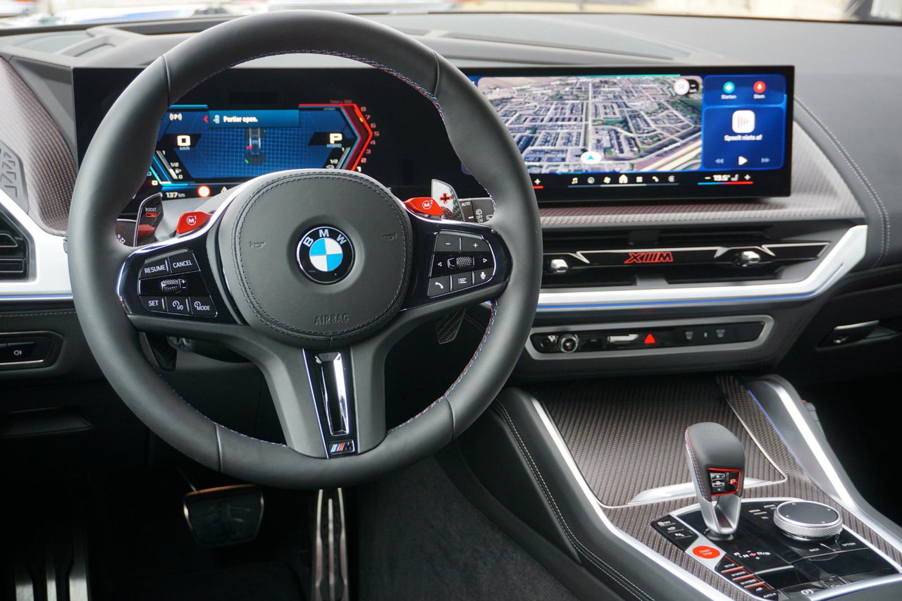 BMW XM