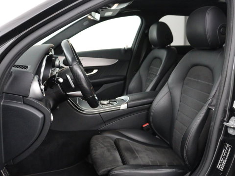 Mercedes-Benz C-Klasse Estate 180 Business Solution AMG | Panoramadak | Trekhaak | Leder/alcantara | Stoelverwarming | Virtual dashboard | Camera | Park assist | Carplay | Full LED