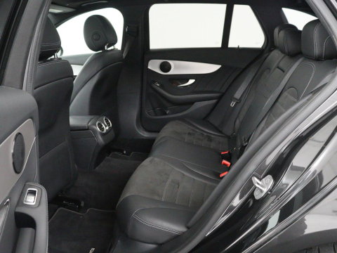 Mercedes-Benz C-Klasse Estate 180 Business Solution AMG | Panoramadak | Trekhaak | Leder/alcantara | Stoelverwarming | Virtual dashboard | Camera | Park assist | Carplay | Full LED