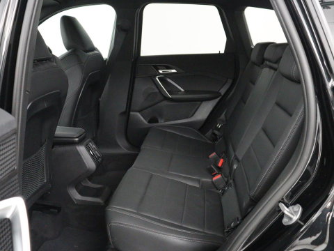 BMW X1 xDrive23i M-sport | Trekhaak | Leder | Head-up | 360 camera | Carplay | Stoelverwarming | Cruise control | Sfeerverlichting | Climate control | Full LED