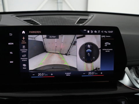 BMW X1 xDrive23i M-sport | Trekhaak | Leder | Head-up | 360 camera | Carplay | Stoelverwarming | Cruise control | Sfeerverlichting | Climate control | Full LED