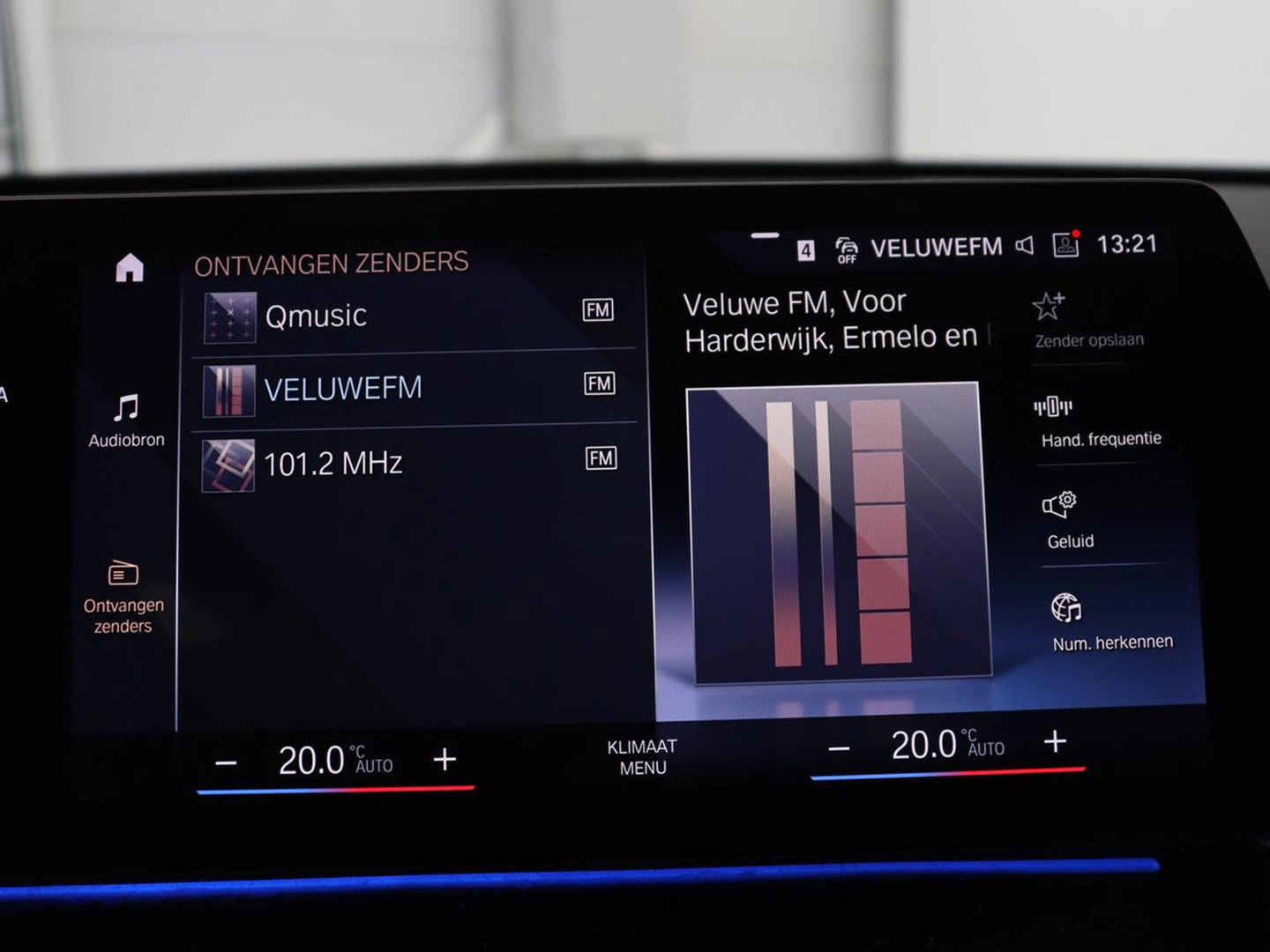 BMW X1 xDrive23i M-sport | Trekhaak | Leder | Head-up | 360 camera | Carplay | Stoelverwarming | Cruise control | Sfeerverlichting | Climate control | Full LED