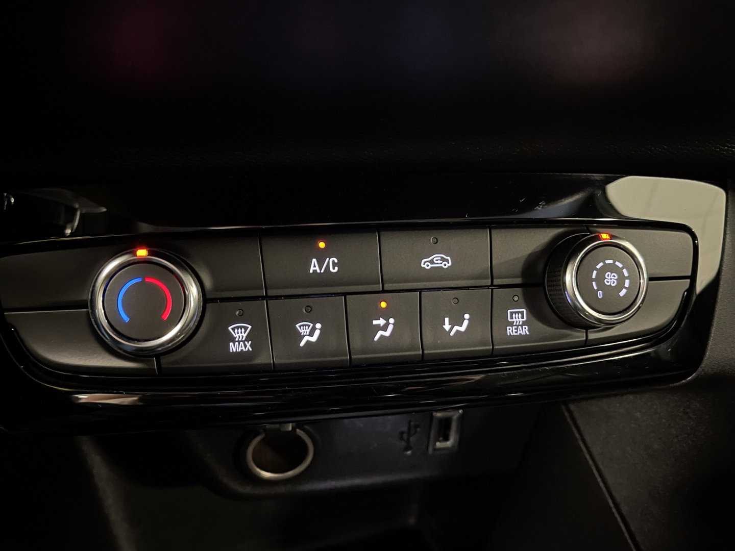 Opel Corsa 1.2 Edition | Apple Carplay | Android Auto | Bluetooth | DAB | Cruise Control | Stop&GO |