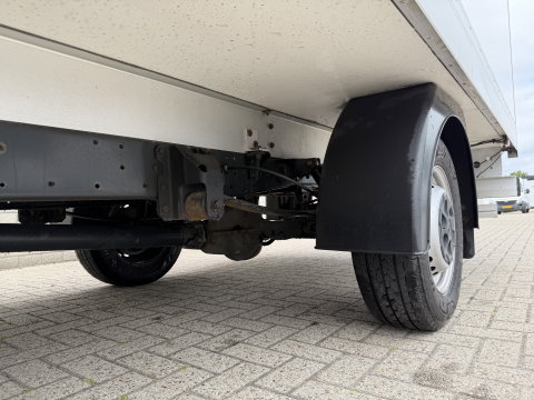 Iveco Daily 35S14 2.3 himatic automaat / euro 6 / bpm vrij / geen tol plicht ! / lease vanaf € 424 / bakwagen met laadklep / climate control / zijdeur / 410 cm L x 210 cm B x 200 cm H