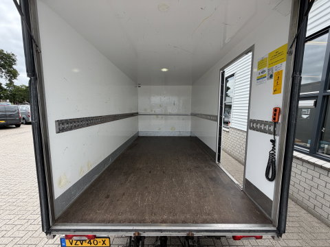 Iveco Daily 35S14 2.3 himatic automaat / euro 6 / bpm vrij / geen tol plicht ! / lease vanaf € 424 / bakwagen met laadklep / climate control / zijdeur / 410 cm L x 210 cm B x 200 cm H