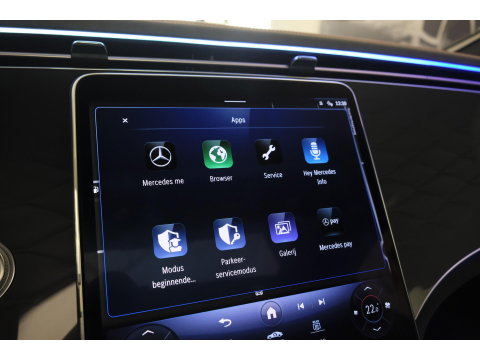 Mercedes-Benz EQE 350+ AMG 292pk 91 kWh Panoramadak Burmester Luchtvering Head-up Carplay BOMVOL!