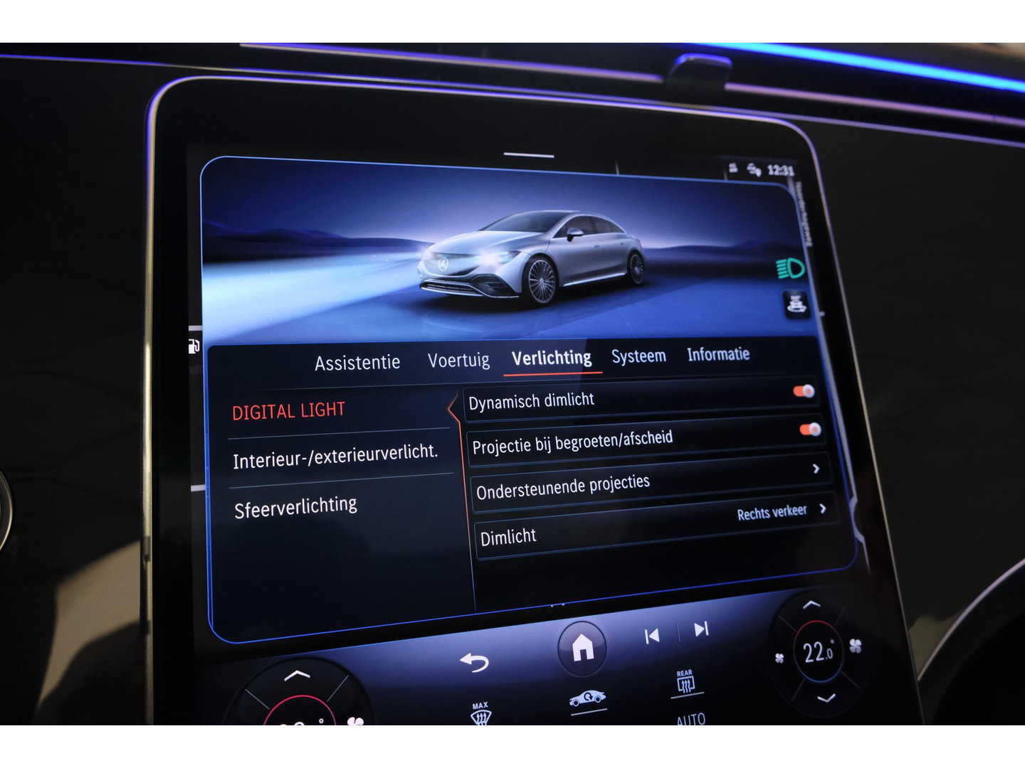Mercedes-Benz EQE 350+ AMG 292pk 91 kWh Panoramadak Burmester Luchtvering Head-up Carplay BOMVOL!