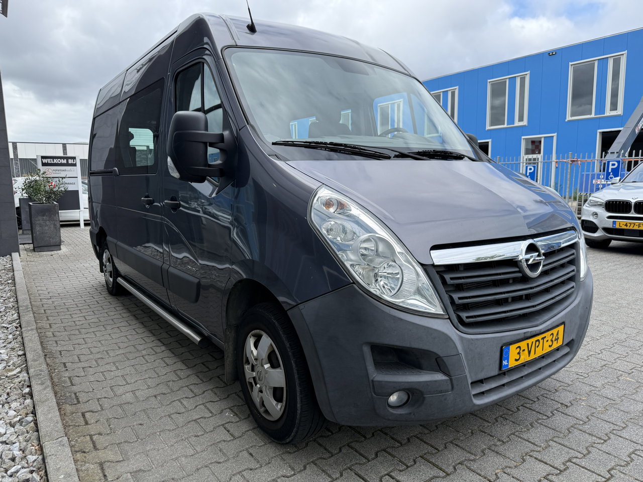 Opel Movano