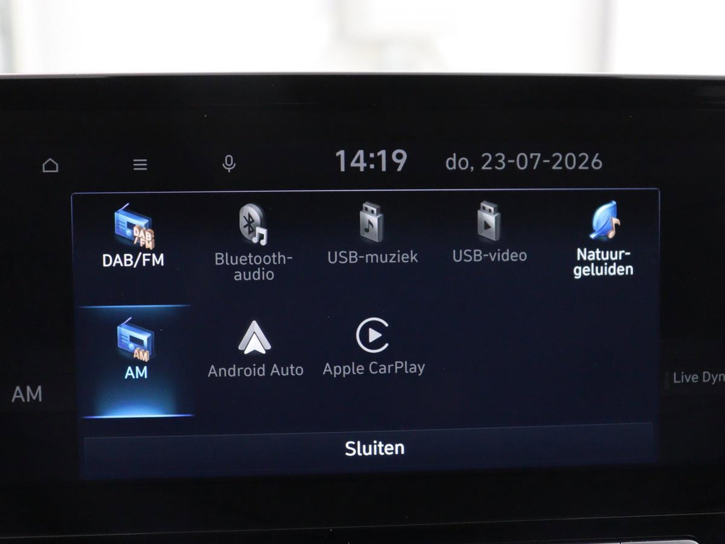 Hyundai KONA EV Premium 64 KWh | SOH 96.2% | Leder | Trekhaak | Head-up | Stoelventilatie | Stuur/stoel verwarming | Adaptive cruise | Camera | Park assist | Carplay | Dodehoek detectie | Krell sound |