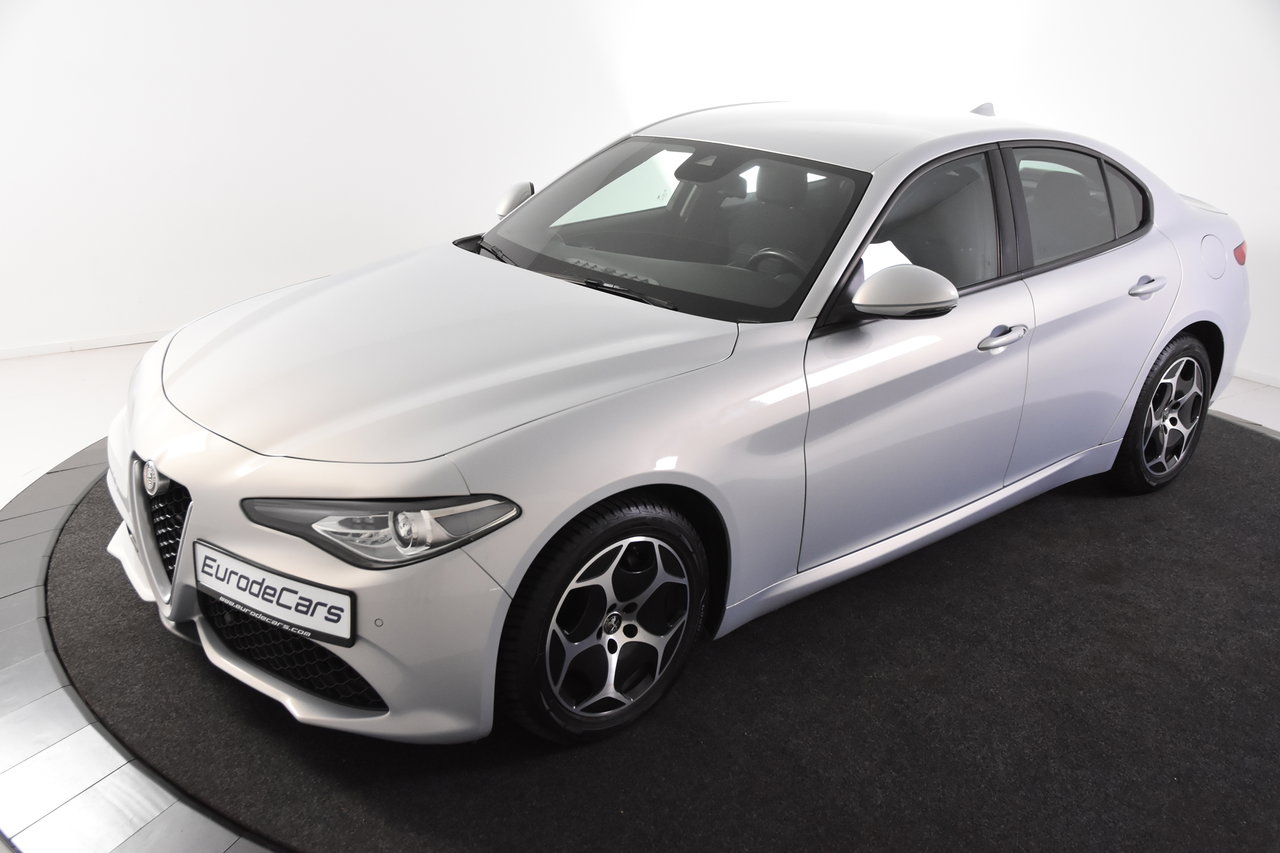 Alfa Romeo Giulia