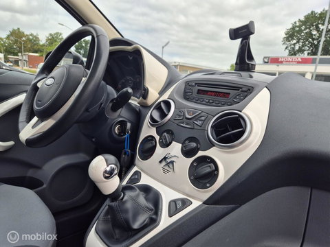 Ford Ka 1.2 Titanium, Pano, 1e eigenaar, dealer onderhouden!