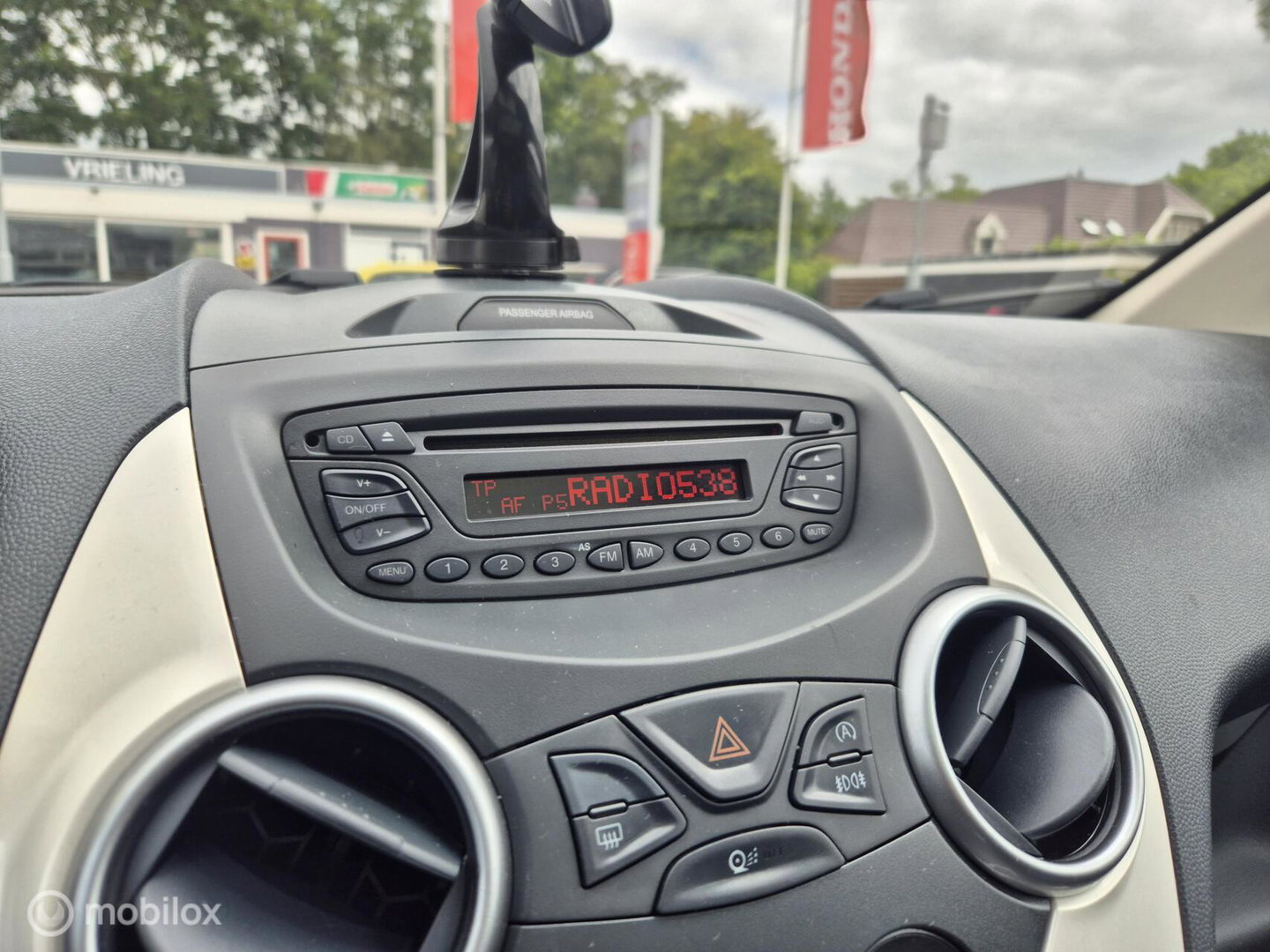 Ford Ka 1.2 Titanium, Pano, 1e eigenaar, dealer onderhouden!