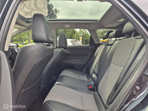 Toyota Auris 1.8 Hybrid Lease-pro, Pano,Navi, Camera,Clima