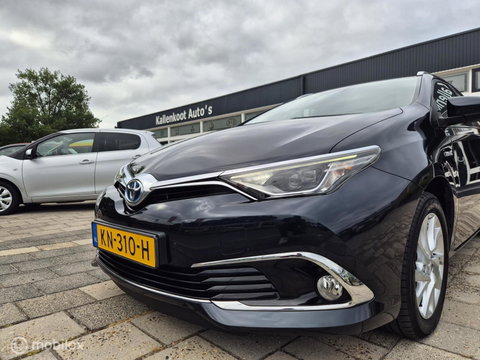 Toyota Auris 1.8 Hybrid Lease-pro, Pano,Navi, Camera,Clima