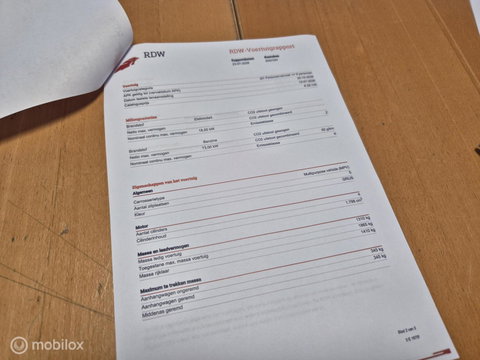 Toyota Auris 1.8 Hybrid Lease-pro, Pano,Navi, Camera,Clima