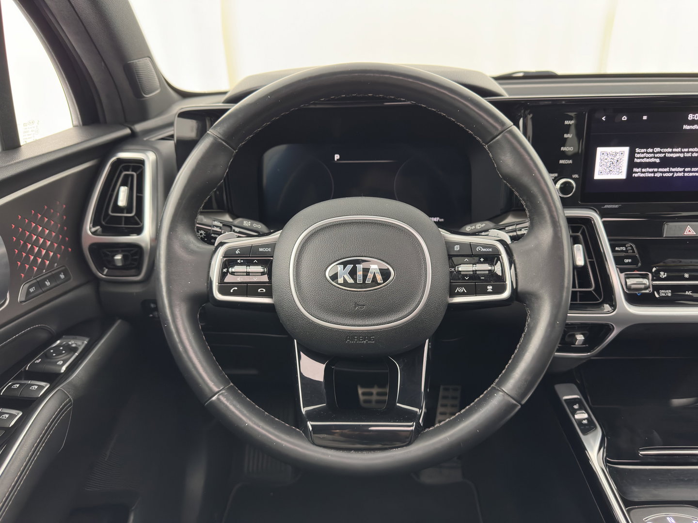 Kia Sorento 1.6 T-GDI Plug-in Hybrid 4WD ExecutiveLine [ 7-Pers. ] (Plug-in) (INCL.BTW) *PANO | HEAD-UP | LEATHER | MEMORY-PACK | TOP-VIEW | FULL-LED | BLINDSPOT | ADAPTIVE-CRUISE | HEATED-COMFORTSEATS | BOSE-SOUND | KEYLESS | DIGI-COCKPIT | PRIVACY-GLASS | AMBIENT-L