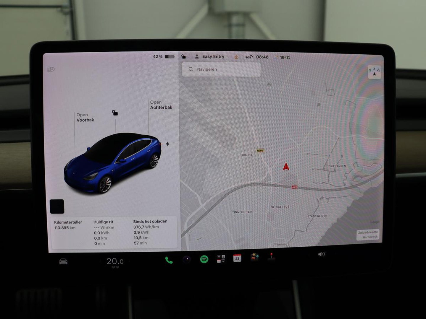 Tesla Model 3 Performance AWD 75 kWh | Traffic-Aware Cruise control | Leder | Lichtmetaal 20'' | Achterbank verwarming | Park assist | Climate control