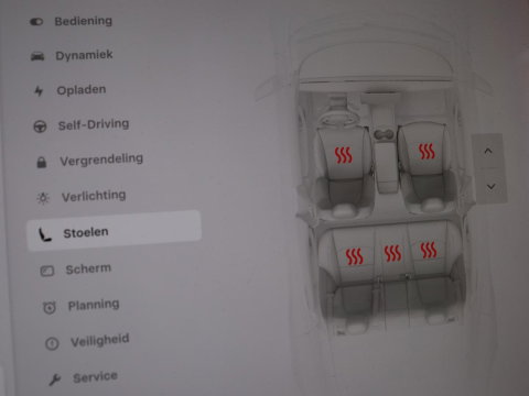 Tesla Model 3 Performance AWD 75 kWh | Traffic-Aware Cruise control | Leder | Lichtmetaal 20'' | Achterbank verwarming | Park assist | Climate control