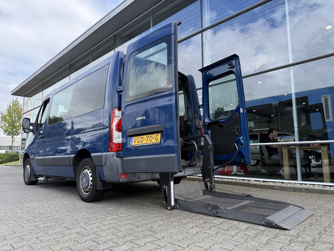 Opel Movano
