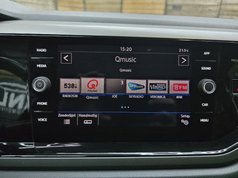 Volkswagen Polo 1.0 TSI Comfortline Pano Full LED Carplay Cruise 15"LM