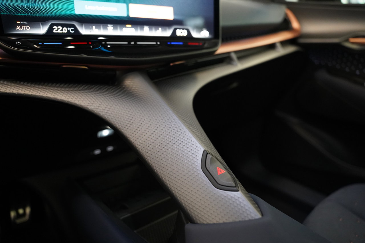 CUPRA Tavascan