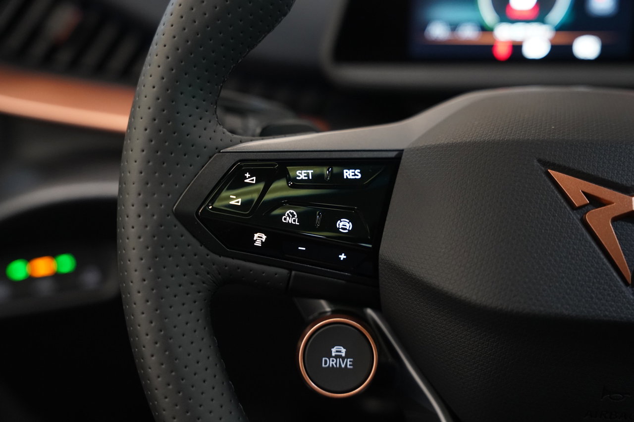 CUPRA Tavascan