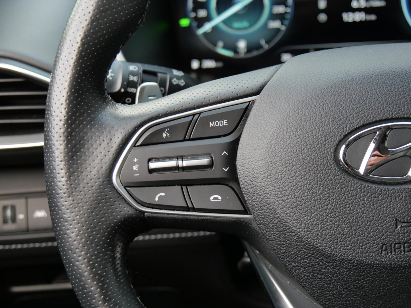 Hyundai Santa Fe HEV PREMIUM/ 7-PERSOONS/ TREKHAAK/ 360° CAMERA/