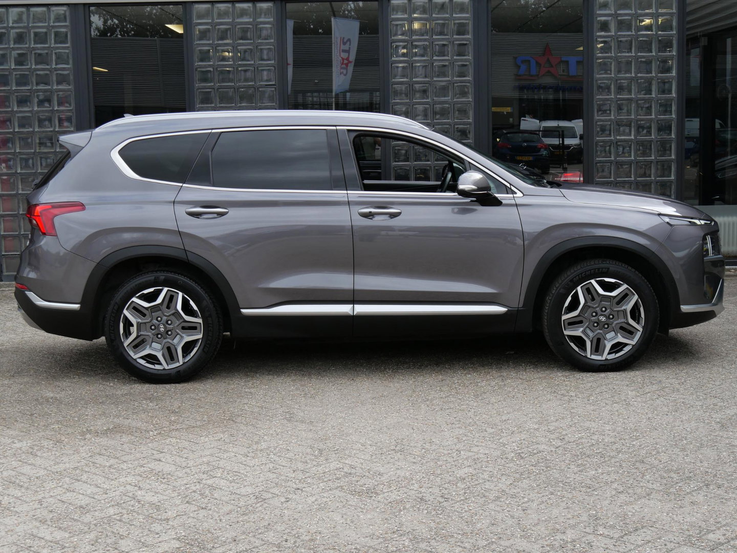 Hyundai Santa Fe HEV PREMIUM/ 7-PERSOONS/ TREKHAAK/ 360° CAMERA/