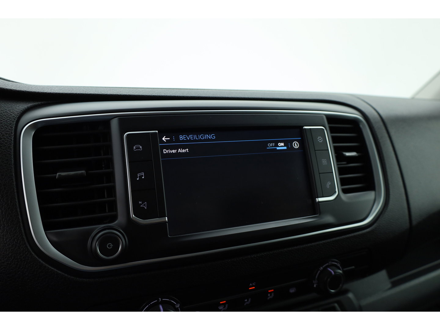 Peugeot Expert 1.5 BlueHDI 120 Compact Premium | 2x Stoel | Navi | Apple Carplay | Trekhaak