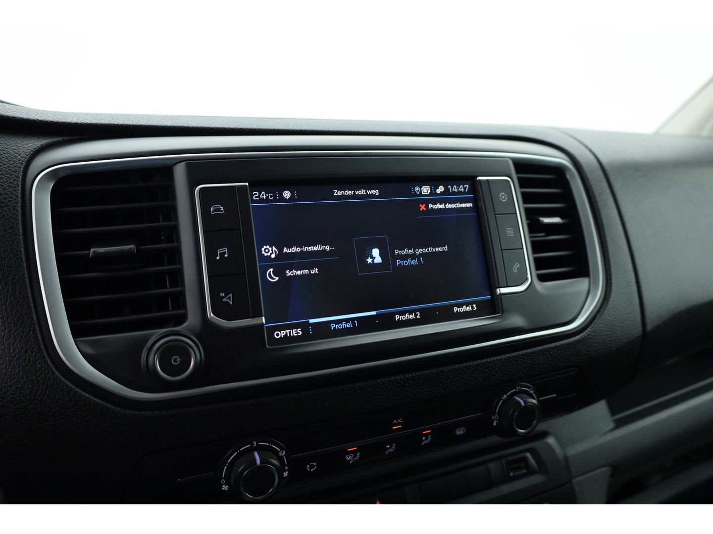 Peugeot Expert 1.5 BlueHDI 120 Compact Premium | 2x Stoel | Navi | Apple Carplay | Trekhaak