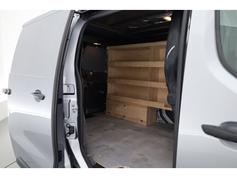 Peugeot Expert 1.5 BlueHDI 120 Compact Premium | 2x Stoel | Navi | Apple Carplay | Trekhaak