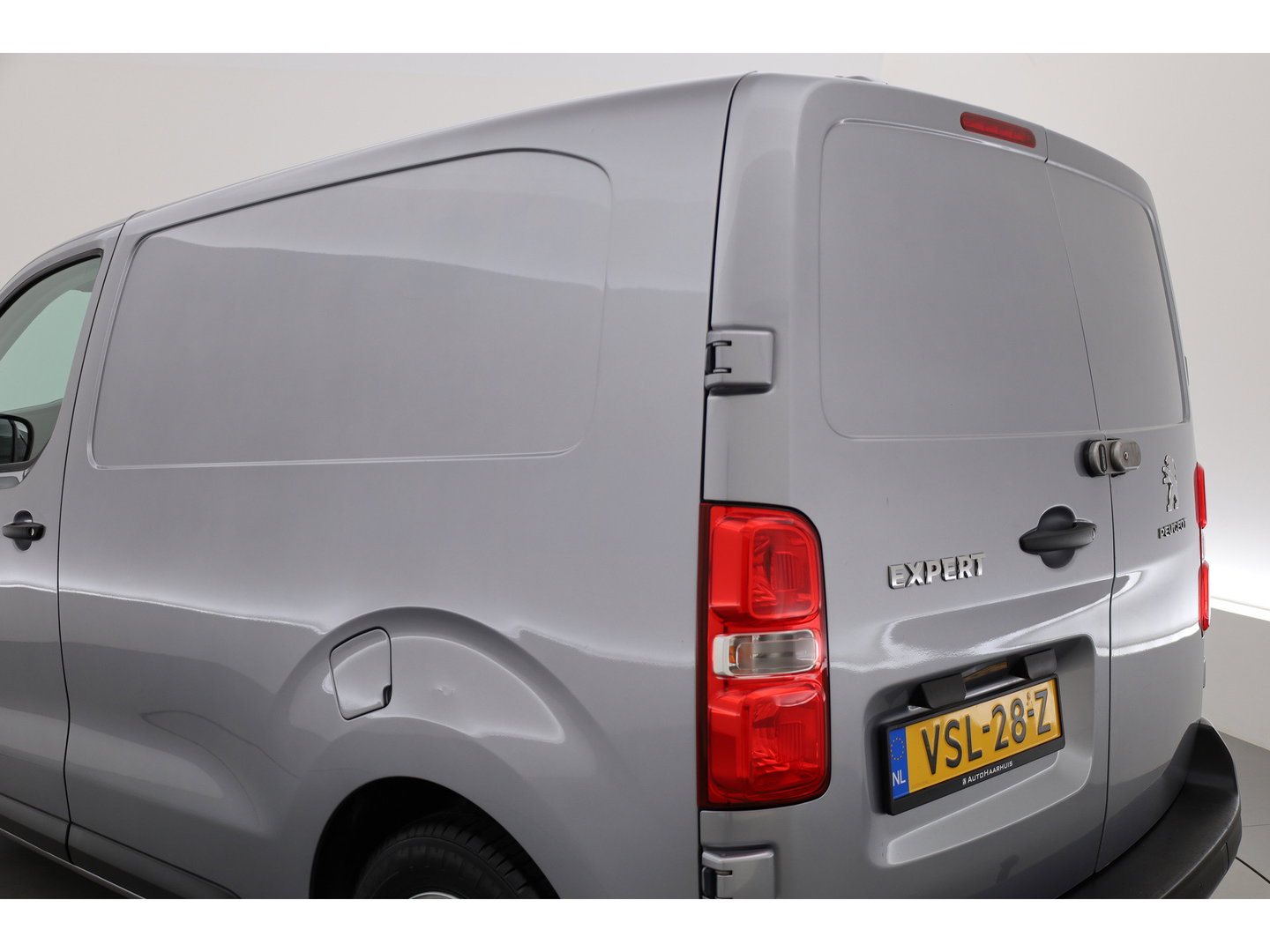 Peugeot Expert 1.5 BlueHDI 120 Compact Premium | 2x Stoel | Navi | Apple Carplay | Trekhaak