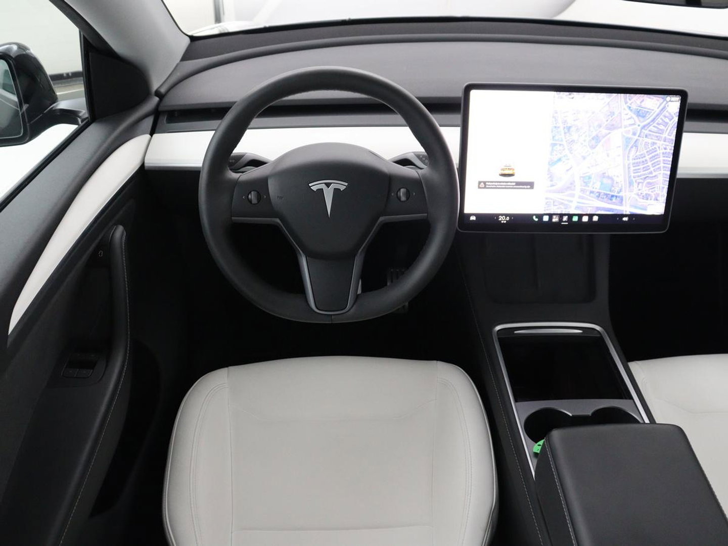 Tesla Model Y Performance AWD 75 kWh | SOH 94.8% | Traffic-Aware Cruise control | Leder | Achterbank verwarming | 21'' | Full LED | Panoramadak |