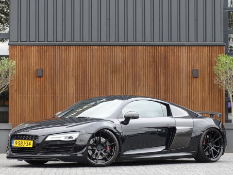 Quattro R8 4.2 V8 FSI 421PK / Carbon / Liftsysteem / LED / B&O