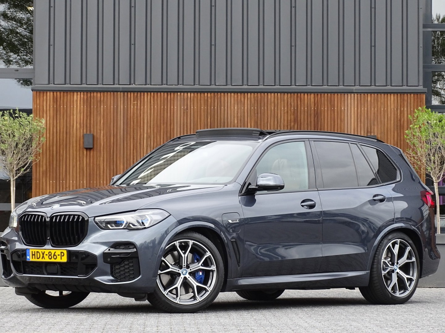BMW X5 45e 394PK M-Sport / Laser / 360 / Pano / Softclose / Pano